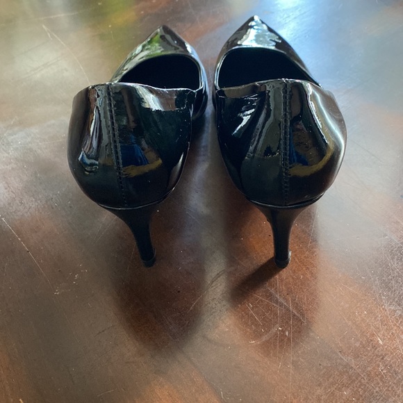 NWT Black Leather Heels - Picture 3 of 6